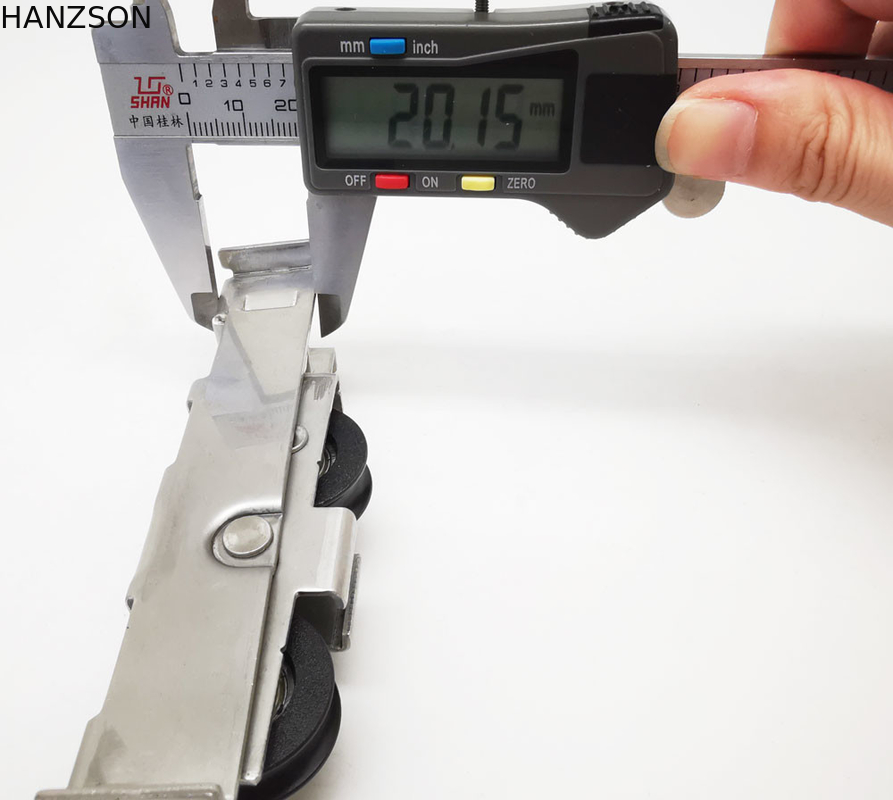 Nylon schuifdeurrollers 21*20 Zwaar werkend roestvrij staal vensterwiel katrol