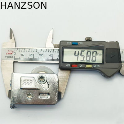 Van de de Kastschuifdeur van het ijzerzink Roestvrije Oppervlakte van de de Rollen de Materiële Oxydatie